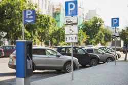 Mise en oeuvre de la réforme du stationnement payant : un vade-mecum consacré à la communication locale